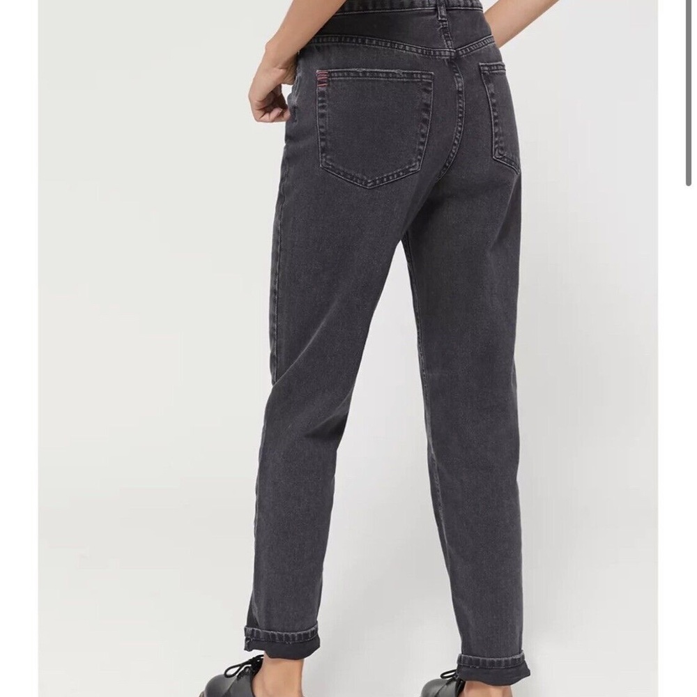 BDG Mom Jeans Black Size 27 from Urban Outfitters